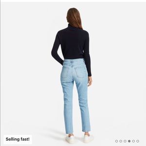 Everlane cheeky straight jean in light wash